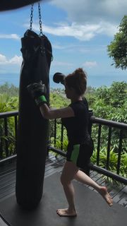 Palina Rojinski feet photo thumbnail