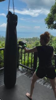 Palina Rojinski feet photo thumbnail