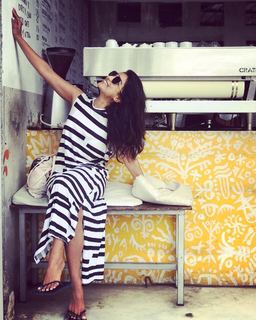 Pallavi Sharda feet photo 4
