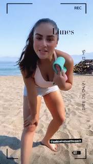 Palmeira Cruz feet photo 1