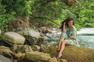 Paloma Bernardi feet photo thumbnail