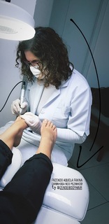 Paloma Bernardi feet photo thumbnail