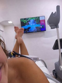 Paloma Bernardi feet photo 5