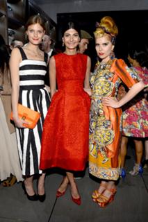 Paloma Faith feet photo thumbnail