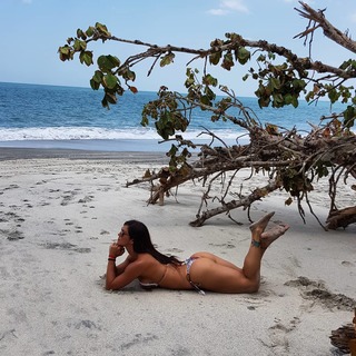 Paloma Fiuza feet photo 14