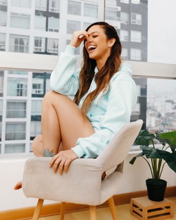 Paloma Fiuza feet photo 2