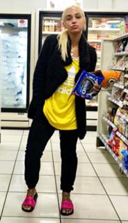 Paloma Ford feet photo 13