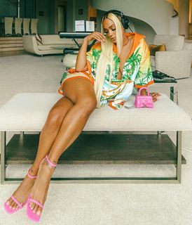 Paloma Ford feet photo 8