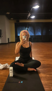 Paloma Ford feet photo 9
