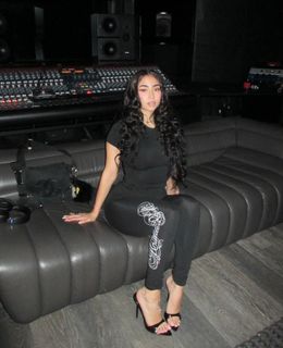 Paloma Mami feet photo 4