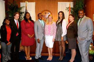 Pam Bondi feet photo thumbnail