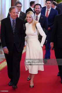 Pam Bondi feet photo thumbnail