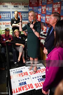 Pam Bondi feet photo thumbnail