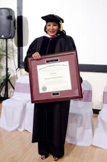 Pam Grier feet photo thumbnail