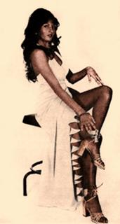 Pam Grier feet photo thumbnail