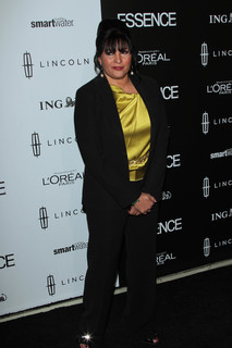 Pam Grier feet photo thumbnail