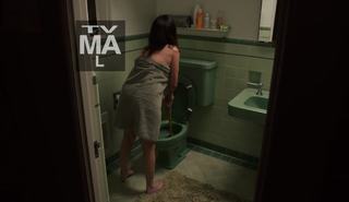 Pamela Adlon feet photo thumbnail