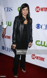 Pamela Adlon feet photo thumbnail