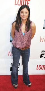 Pamela Adlon feet photo thumbnail