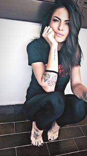 Pamela Camassa feet photo 4