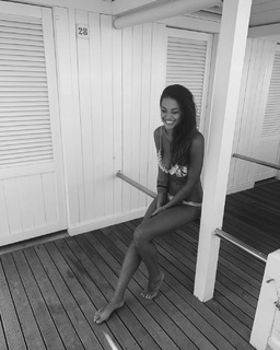 Pamela Camassa feet photo 16