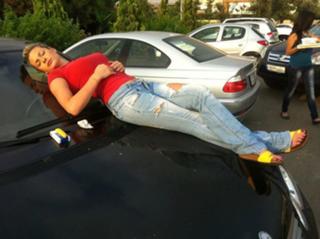 Pamela El Kik feet photo thumbnail