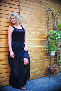 Pamela El Kik feet photo thumbnail