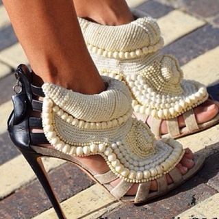 Pamela El Kik feet photo thumbnail