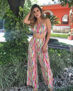 Pamela Longoria feet photo 1