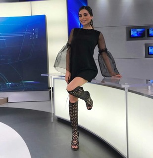 Pamela Longoria feet photo 6