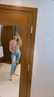 Pamela Longoria feet photo 10