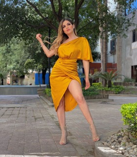 Pamela Longoria feet photo 7