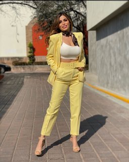 Pamela Longoria feet photo 13
