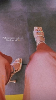 Pamela Longoria feet photo 9