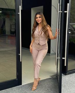 Pamela Longoria feet photo 1
