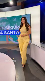 Pamela Longoria feet photo 17