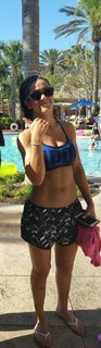 Pamela Martinez feet photo thumbnail