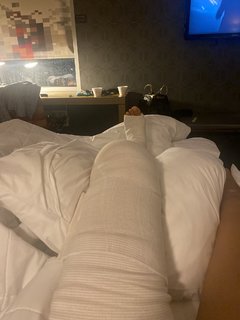 Pamela Martinez feet photo thumbnail