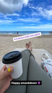 Pamela Martinez feet photo thumbnail