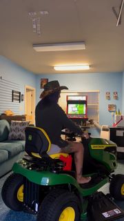 Pamela Martinez feet photo thumbnail