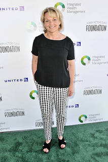 Pamela Reed feet photo 6