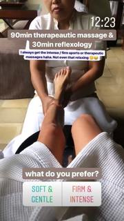 Pamela Reif feet photo thumbnail