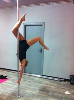 Pamela Saino feet photo 12