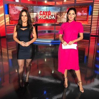Pamela Silva Conde feet photo thumbnail