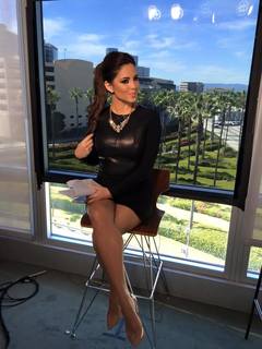 Pamela Silva Conde feet photo thumbnail