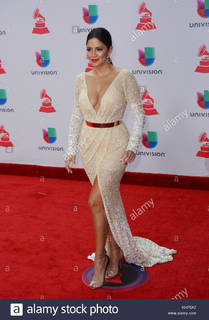 Pamela Silva Conde feet photo thumbnail