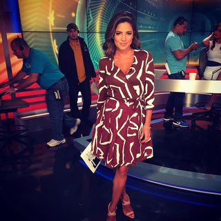 Pamela Silva Conde feet photo thumbnail