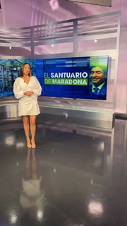 Pamela Silva Conde feet photo thumbnail