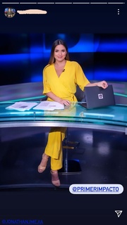Pamela Silva Conde feet photo thumbnail