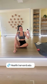 Pamela Silva Conde feet photo thumbnail